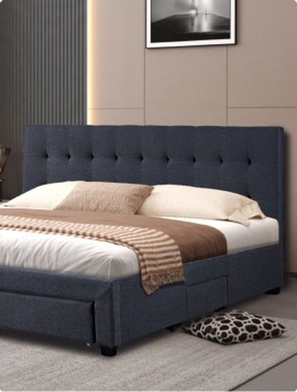 Upholstered bed